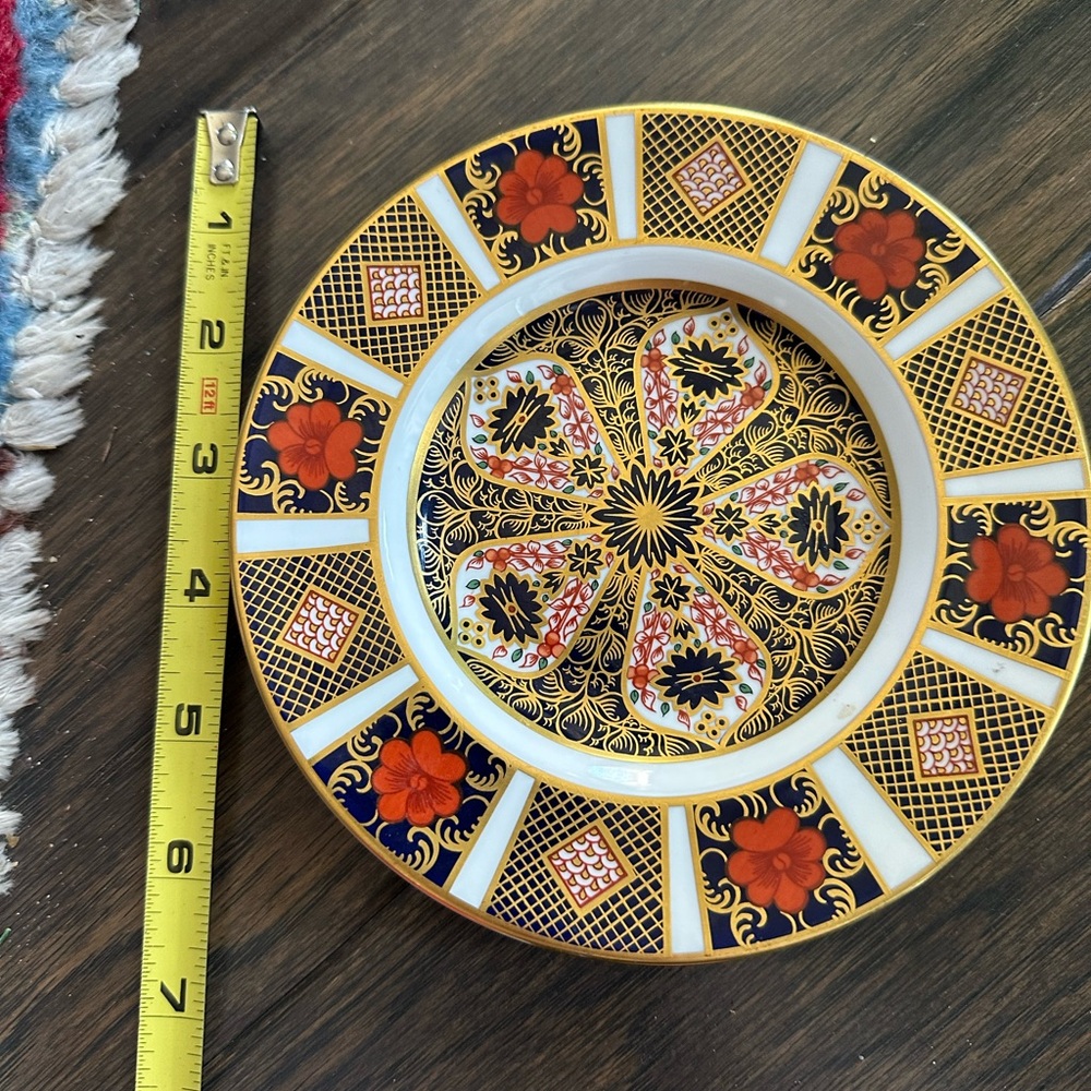 Royal Crown Derby Gold and Orange Dinnerware Plate